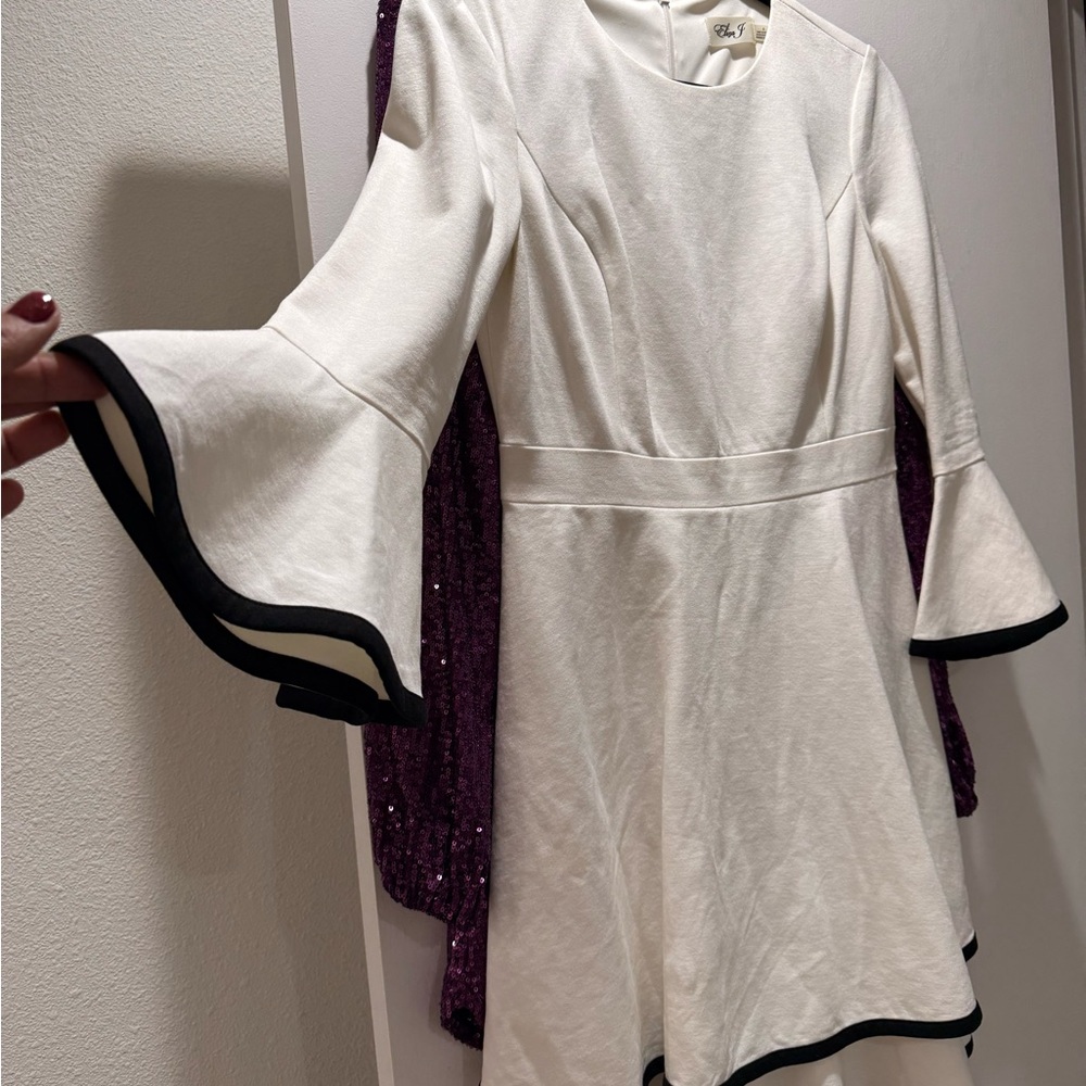 Eliza J White Long Sleeve Dress with Black Trim